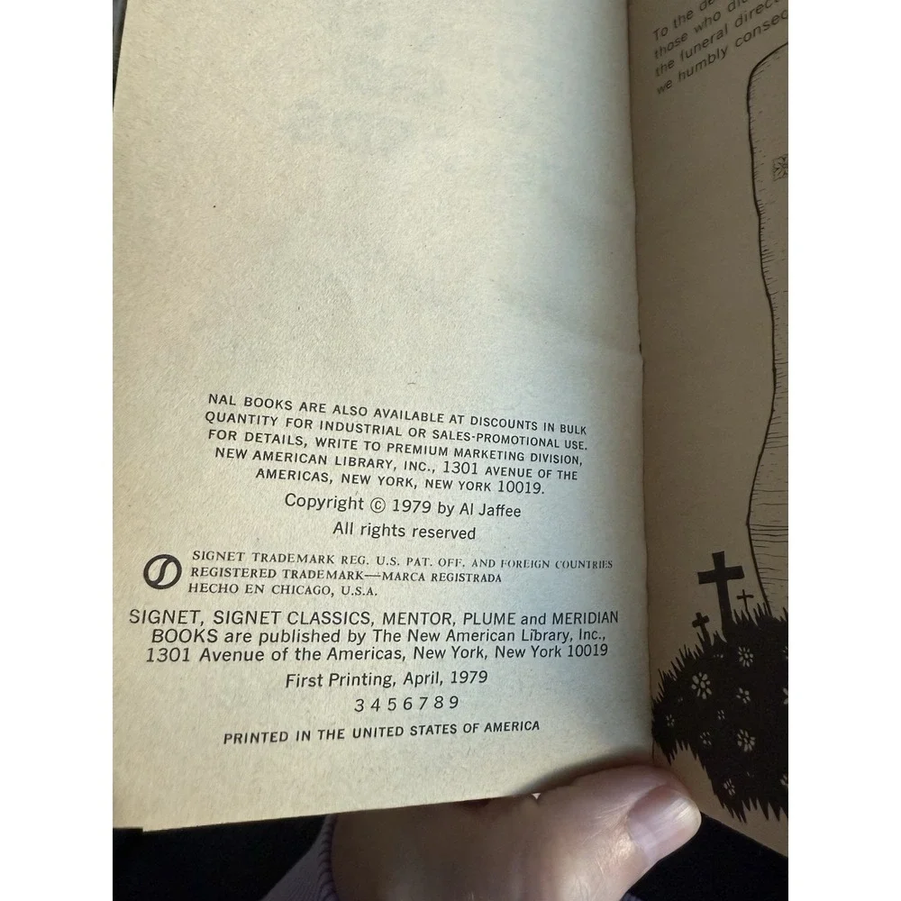 The Ghoulish‎ Book of Weird Records by Al Jaffee 1979 Paperback First Printing